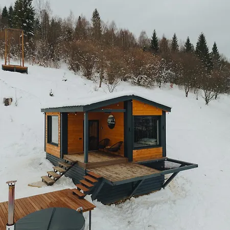 Putyscha House